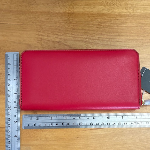 NEW Vera Bradley Red Leather Continental Wallet Goji Berry Red Zip Around Zippy - Picture 3 of 11